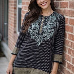 Love Kyla Embroidered Black & Mint Floral Tunic Top - Women